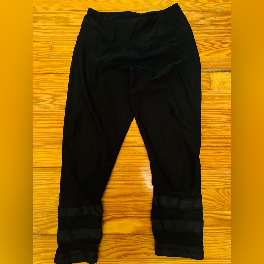WOMEN’S Leggings